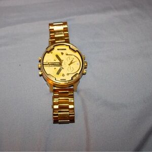 Diesel DZ7399 Mr. Daddy 2.0 Men's Wristwatch - Gold